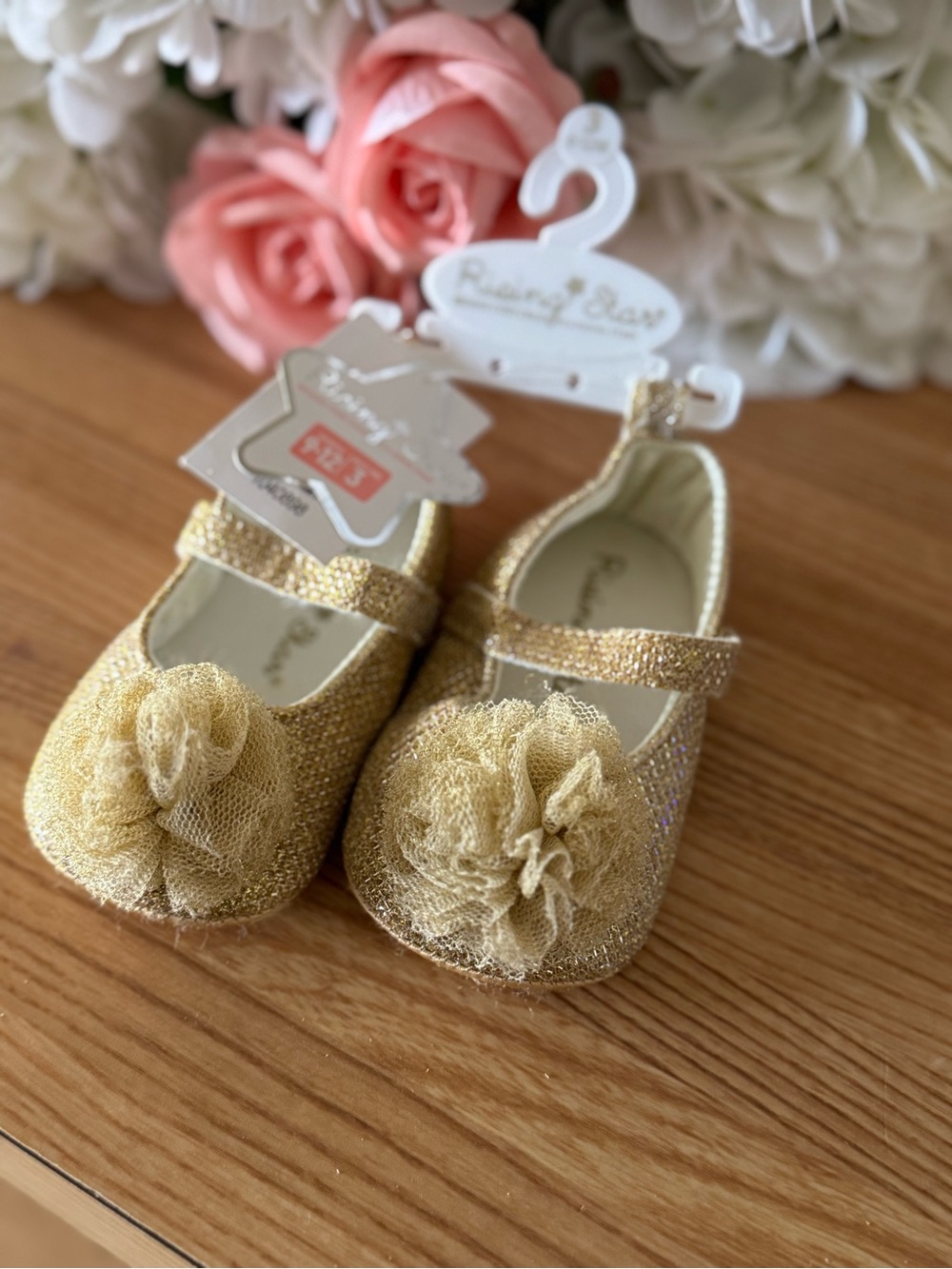 Rising Star Gold Glitter Mary Jane Shoes with Tulle Flower